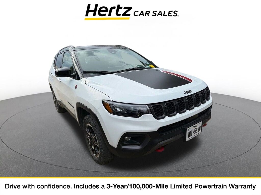 2025 Jeep Compass Trailhawk — photo 1 of 1
