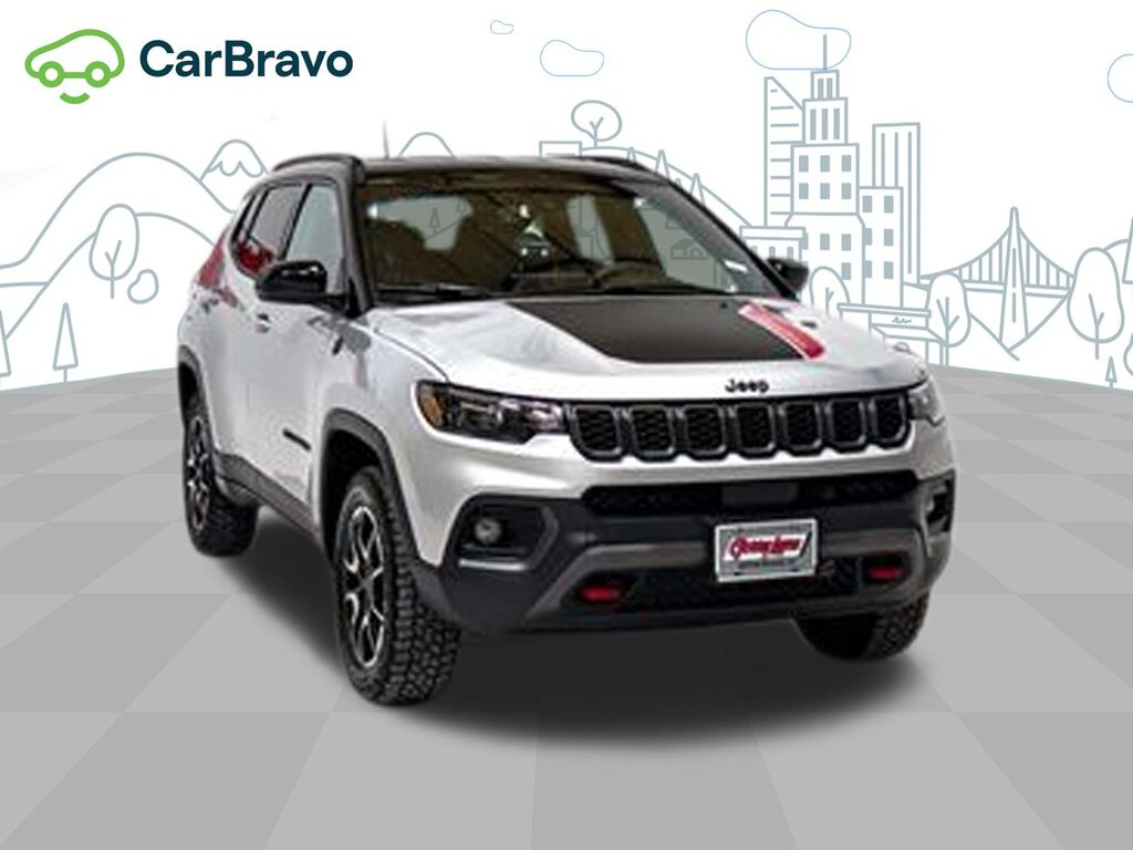 2025 Jeep Compass Trailhawk 4x4 — photo 1 of 6