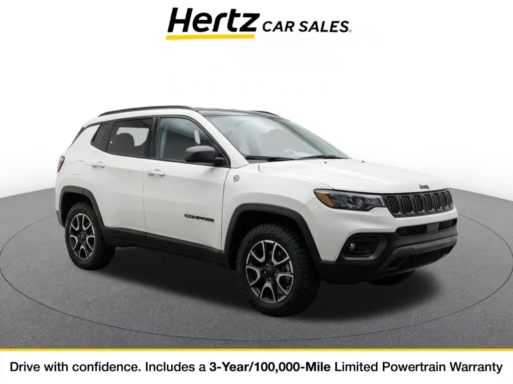 2025 Jeep Compass Trailhawk — photo 1 of 1