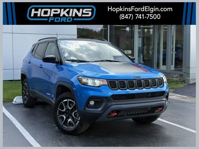 2025 Jeep Compass Trailhawk