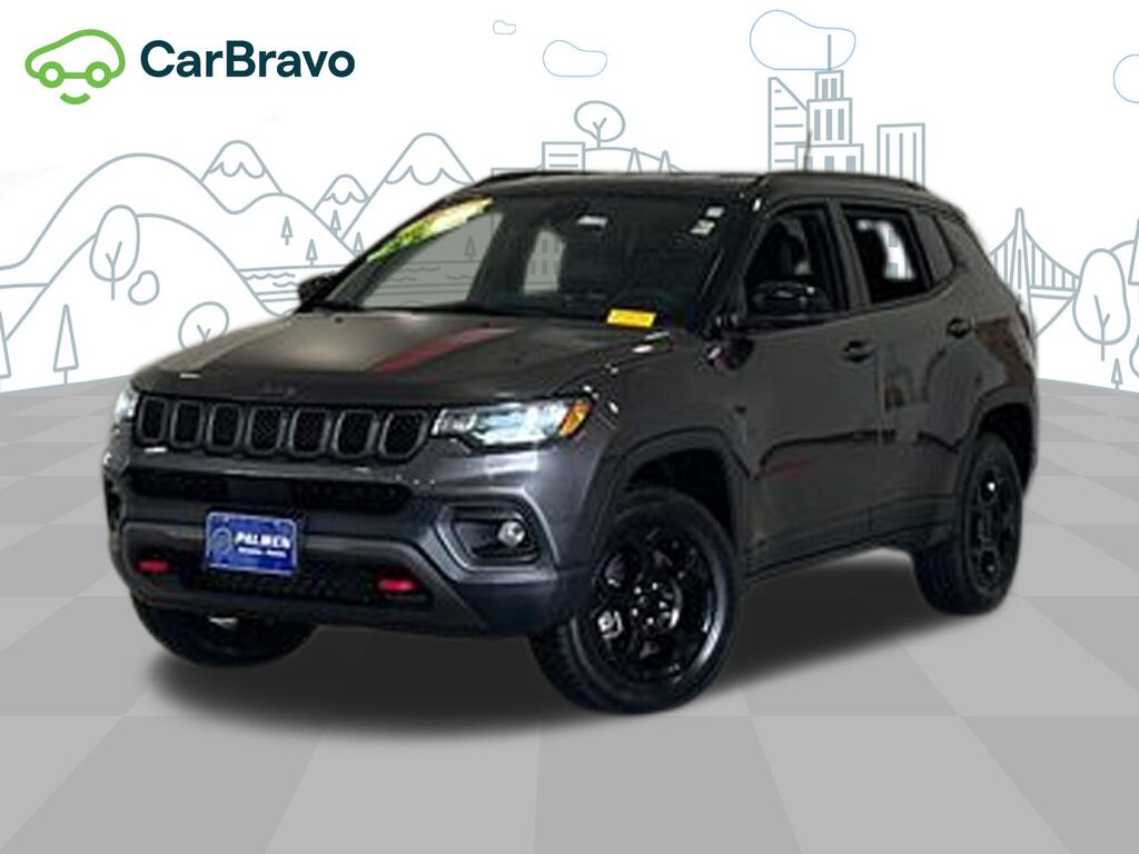 2023 Jeep Compass Trailhawk 4x4 — photo 1 of 7