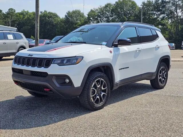 2025 Jeep Compass Trailhawk