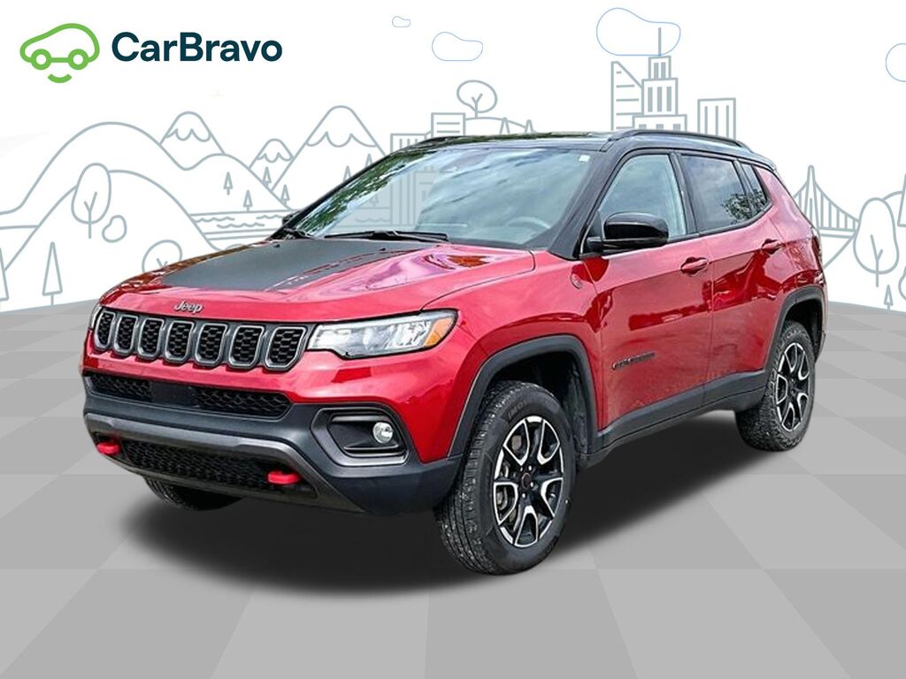 2025 Jeep Compass Trailhawk 4x4 — photo 1 of 7