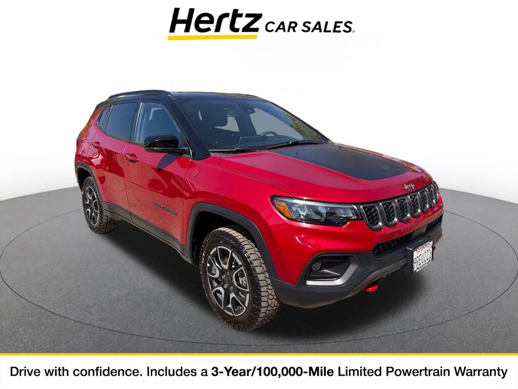 2025 Jeep Compass Trailhawk — photo 1 of 1