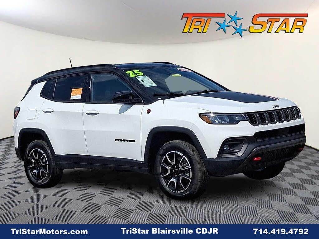 2025 Jeep Compass Trailhawk