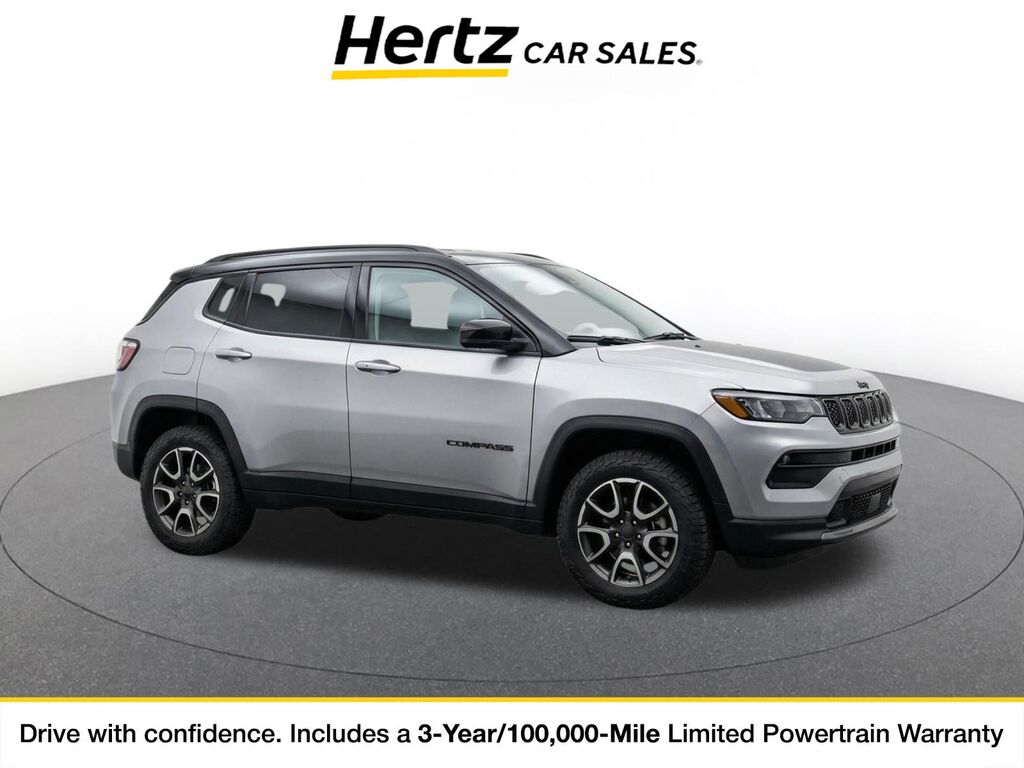2025 Jeep Compass Trailhawk — photo 1 of 1
