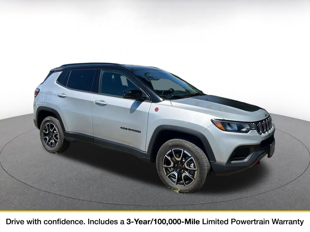 2025 Jeep Compass Trailhawk — photo 1 of 1