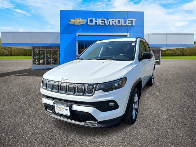 2022 Jeep Compass Latitude Lux