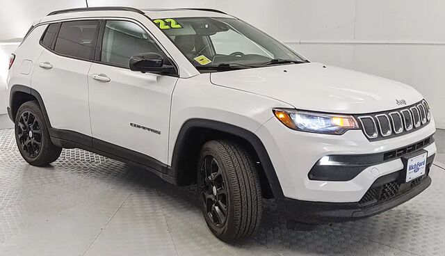 2022 Jeep Compass Latitude Lux