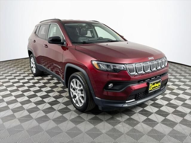 2022 Jeep Compass Latitude Lux