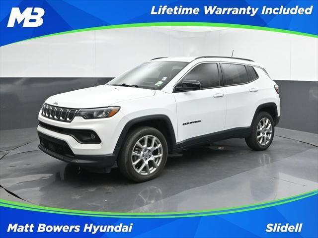 2022 Jeep Compass Latitude Lux