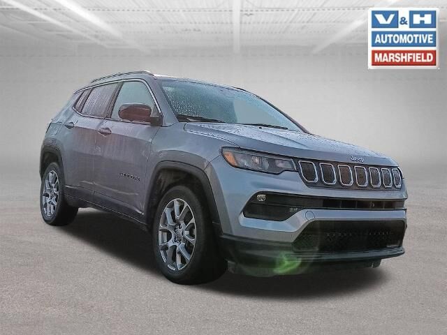 2022 Jeep Compass Latitude Lux