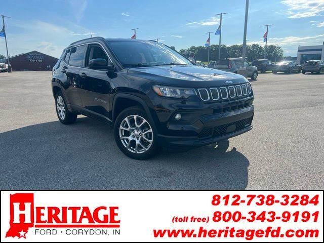 2022 Jeep Compass Latitude Lux