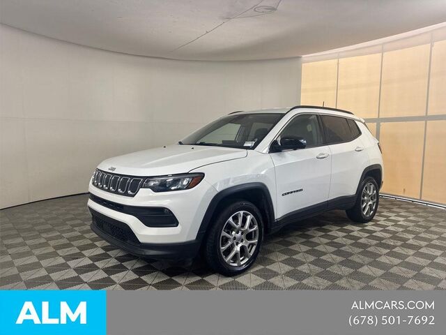 2022 Jeep Compass Latitude Lux
