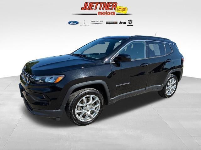 2023 Jeep Compass Latitude Lux