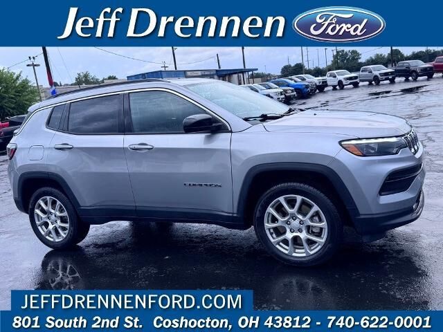2023 Jeep Compass Latitude Lux