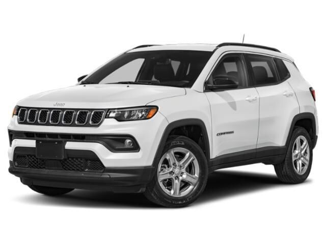 2023 Jeep Compass Latitude Lux