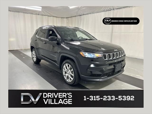2023 Jeep Compass Latitude Lux