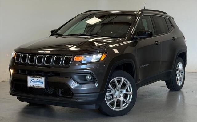 2023 Jeep Compass Latitude Lux