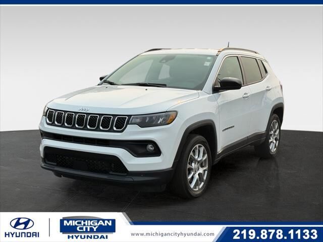 2023 Jeep Compass Latitude Lux