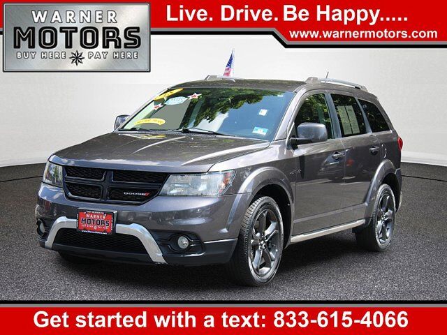 2018 Dodge Journey Crossroad — photo 1 of 13