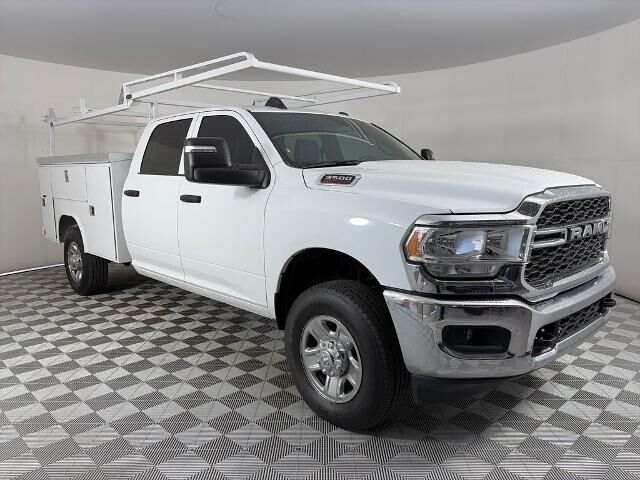 2024 Ram 3500 Tradesman