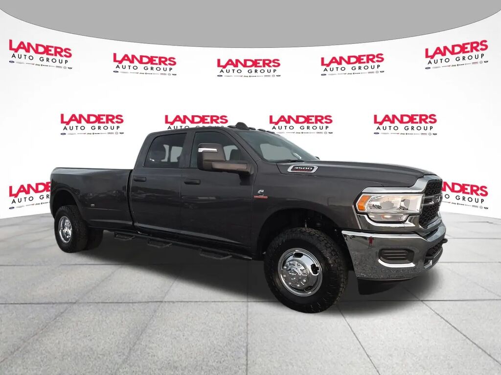 2024 Ram 3500 Tradesman — photo 1 of 13
