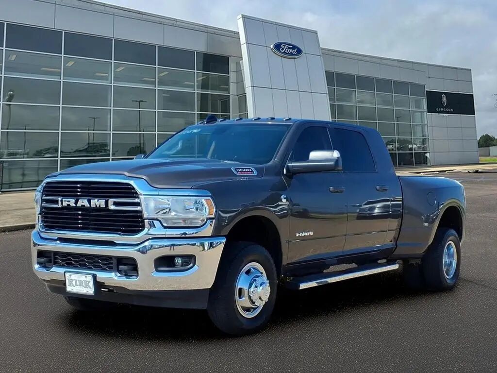 2020 Ram 3500 Big Horn — photo 1 of 13