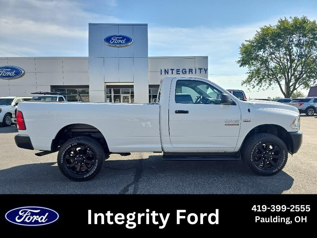 2015 Ram 2500 Tradesman — photo 1 of 1