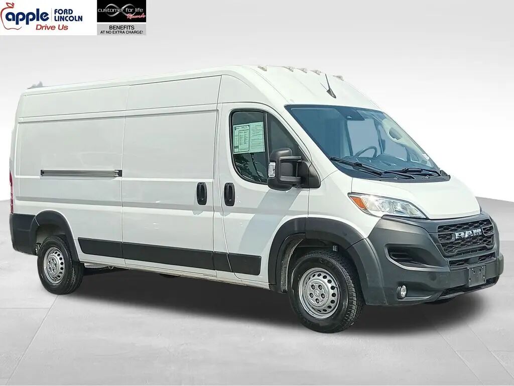 2024 Ram ProMaster Tradesman 2500 — photo 1 of 4