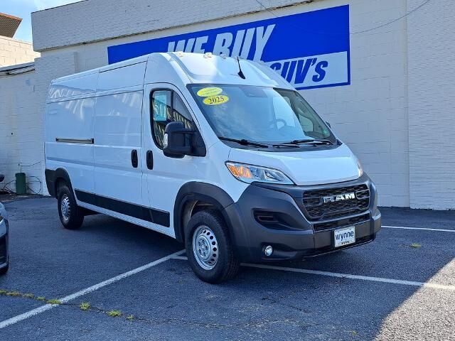2025 Ram ProMaster SLT+ 2500