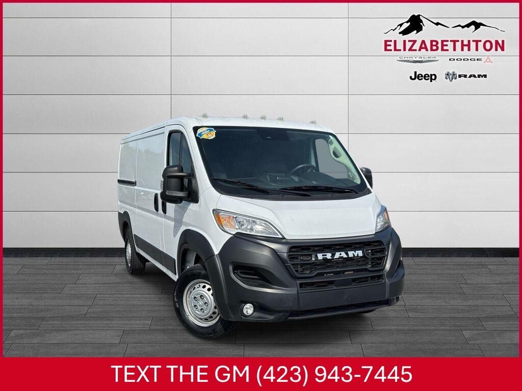 2025 Ram ProMaster SLT+ 2500 — photo 1 of 13