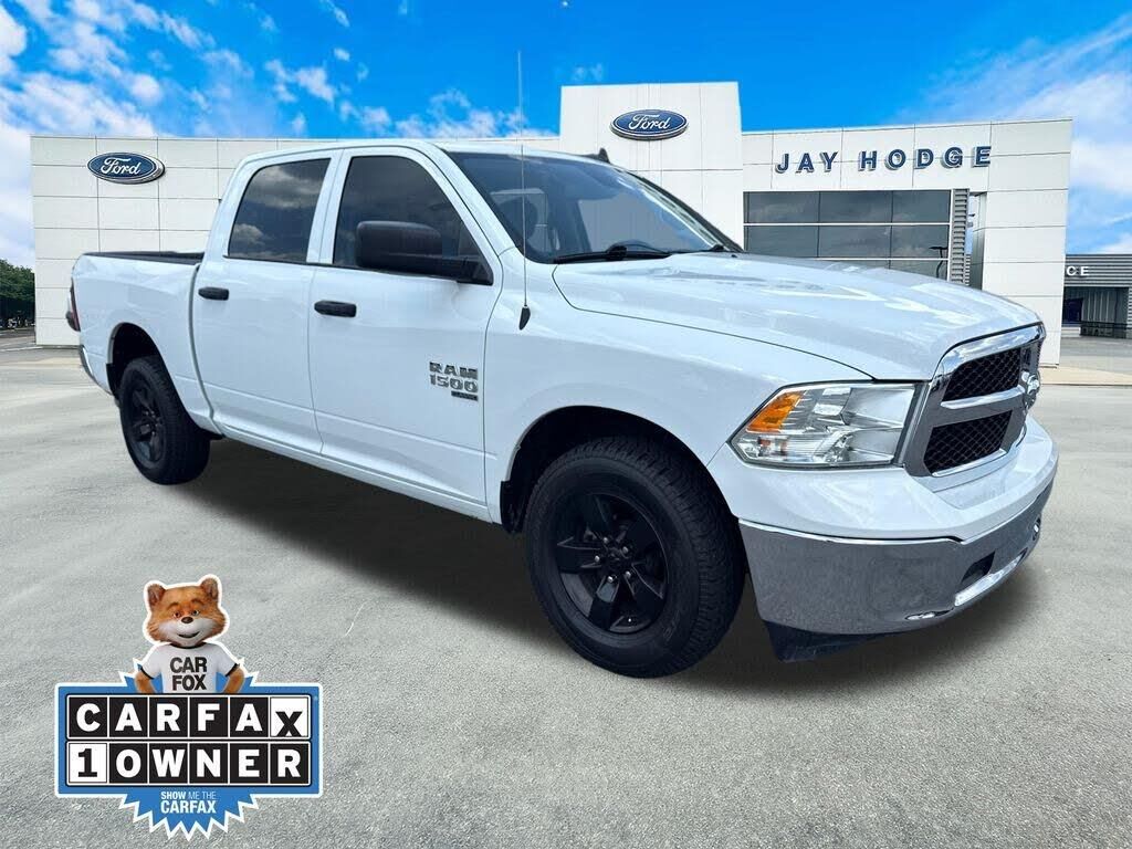 2023 Ram 1500 Classic SLT — photo 1 of 1