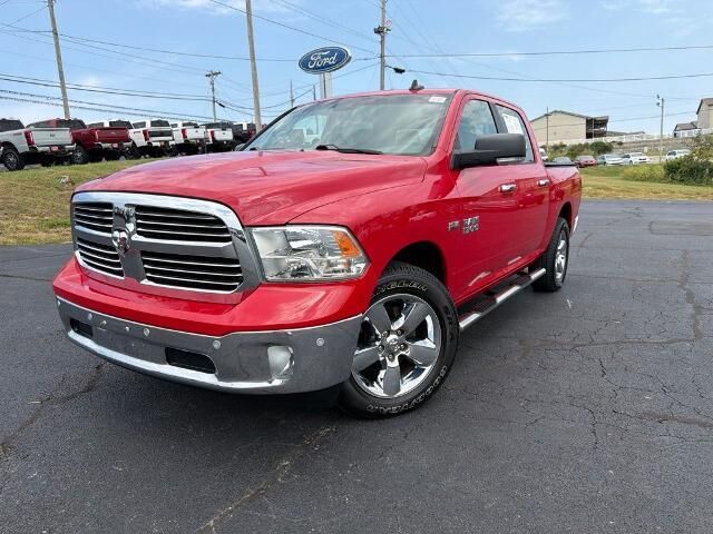 2016 Ram 1500 SLT