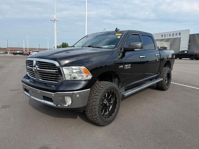 2016 Ram 1500 SLT
