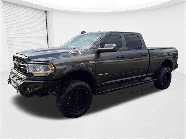 2022 Ram 2500 Tradesman — photo 1 of 13