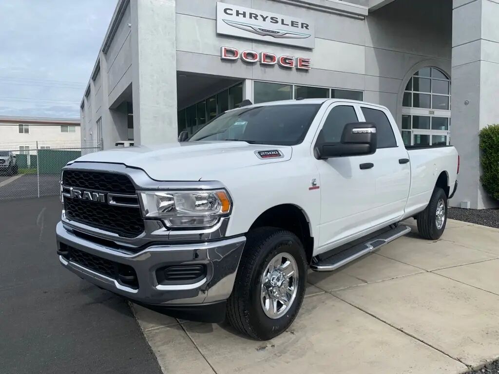 2024 Ram 2500 Tradesman — photo 1 of 13