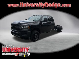 2024 Ram 3500 Chassis Cab Tradesman