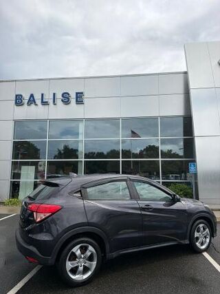 2017 Honda HR-V LX — photo 1 of 4