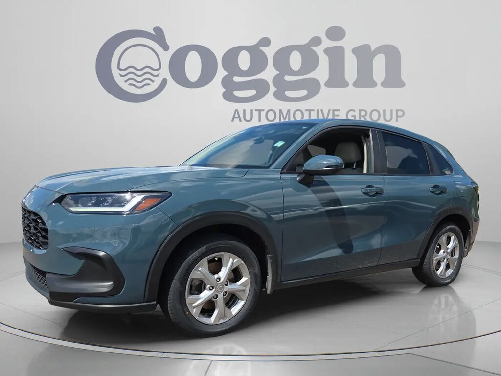 2024 Honda HR-V LX — photo 1 of 13