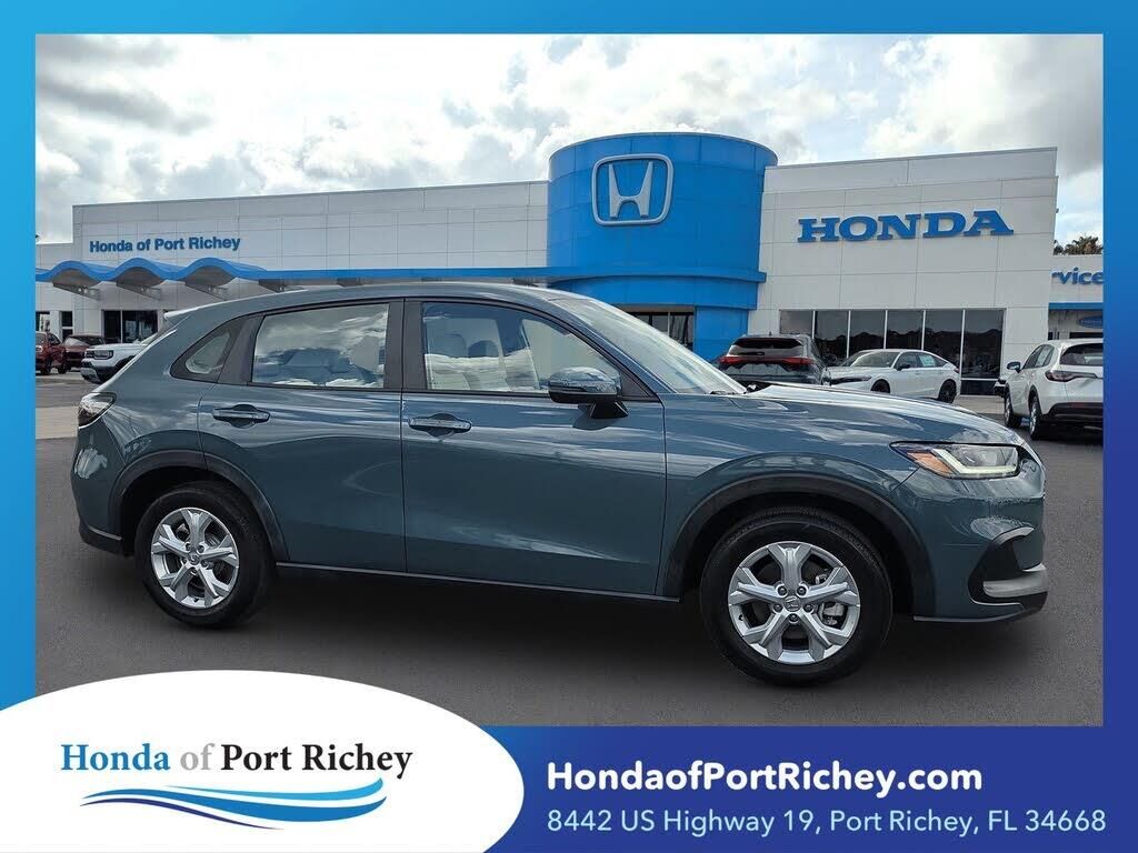 2025 Honda HR-V LX — photo 1 of 1