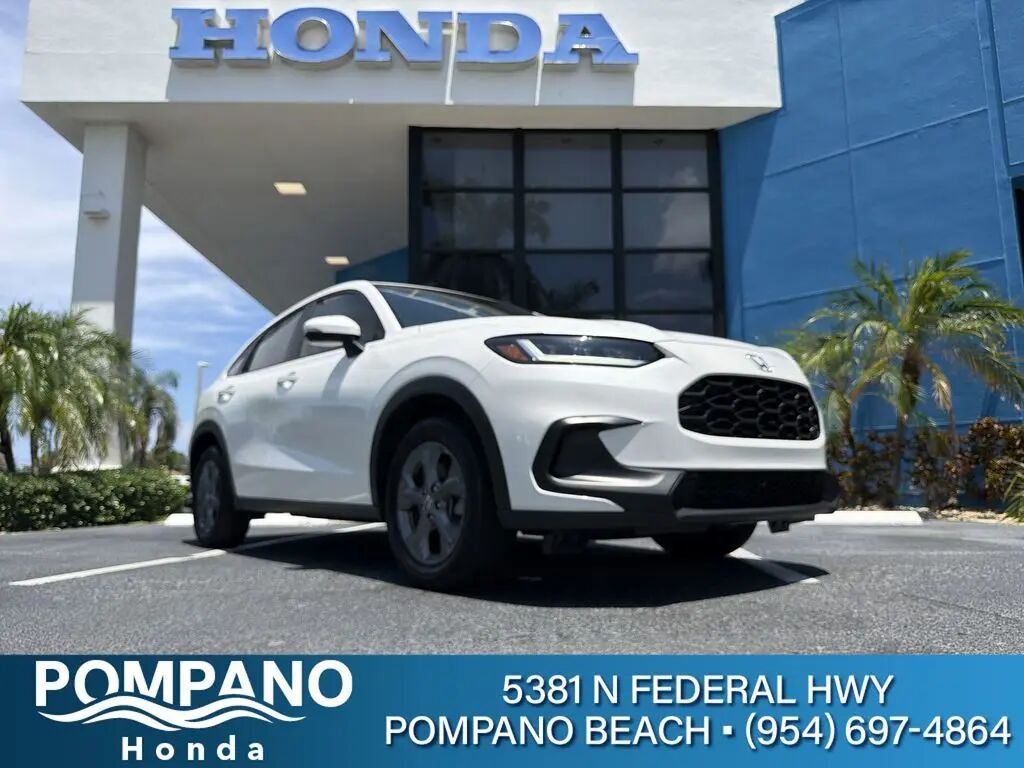 2026 Honda HR-V LX — photo 1 of 13