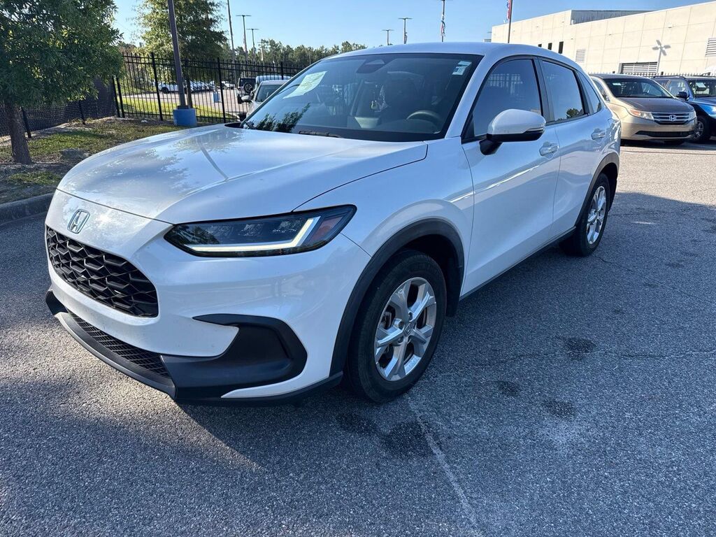 2023 Honda HR-V LX — photo 1 of 7