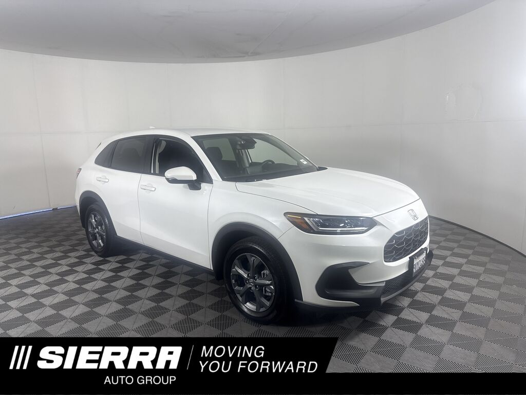 2026 Honda HR-V 2WD LX — photo 1 of 7