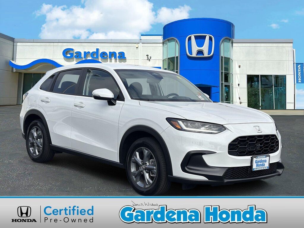 2027 Honda HR-V LX — photo 1 of 13