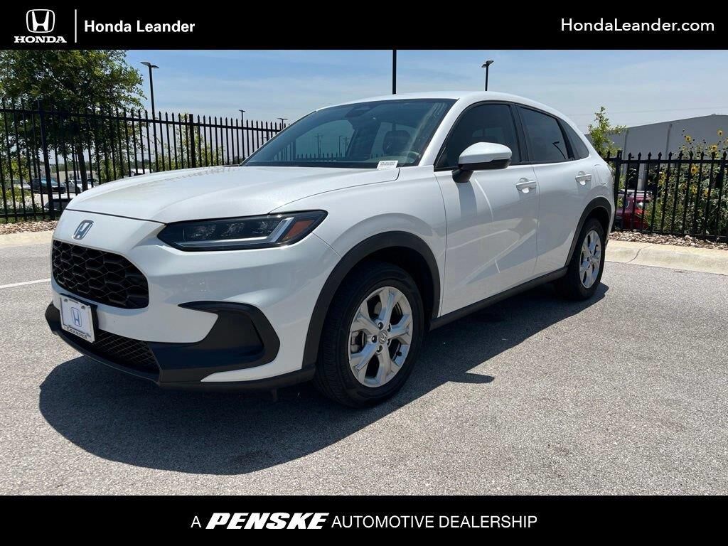 2025 Honda HR-V LX — photo 1 of 1