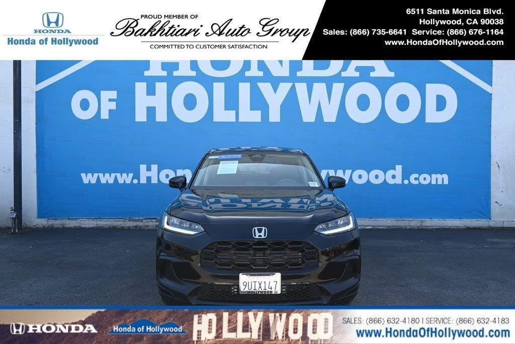 2026 Honda HR-V LX — photo 1 of 13