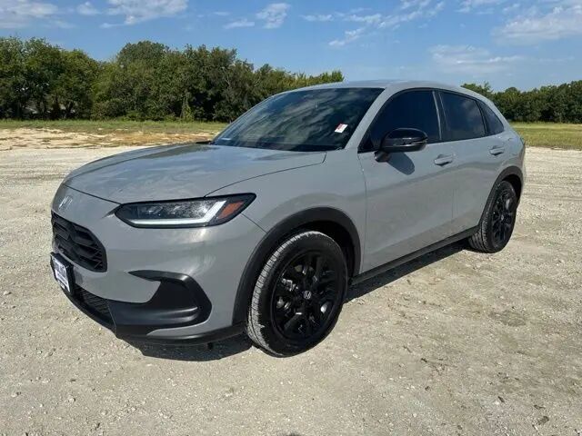 2025 Honda HR-V Sport — photo 1 of 13