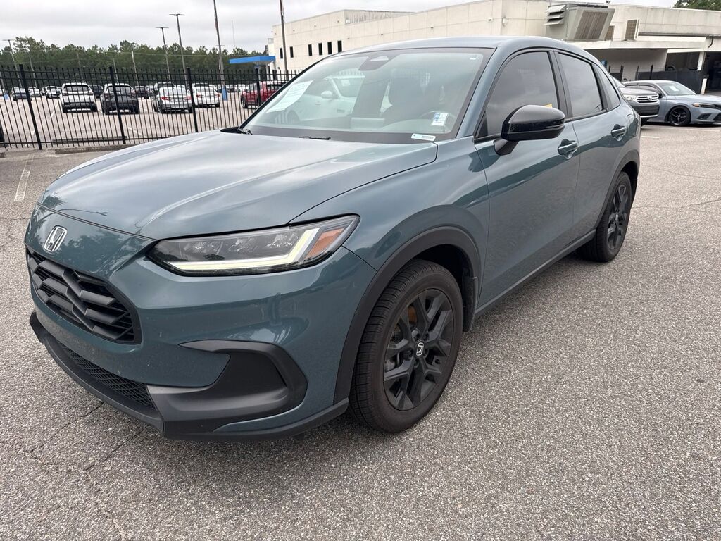2025 Honda HR-V Sport — photo 1 of 13