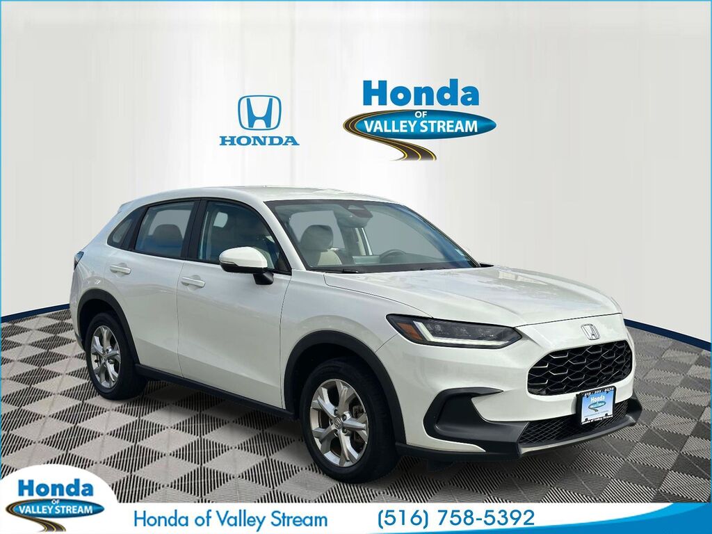 2024 Honda HR-V 5DR AWD LX — photo 1 of 7